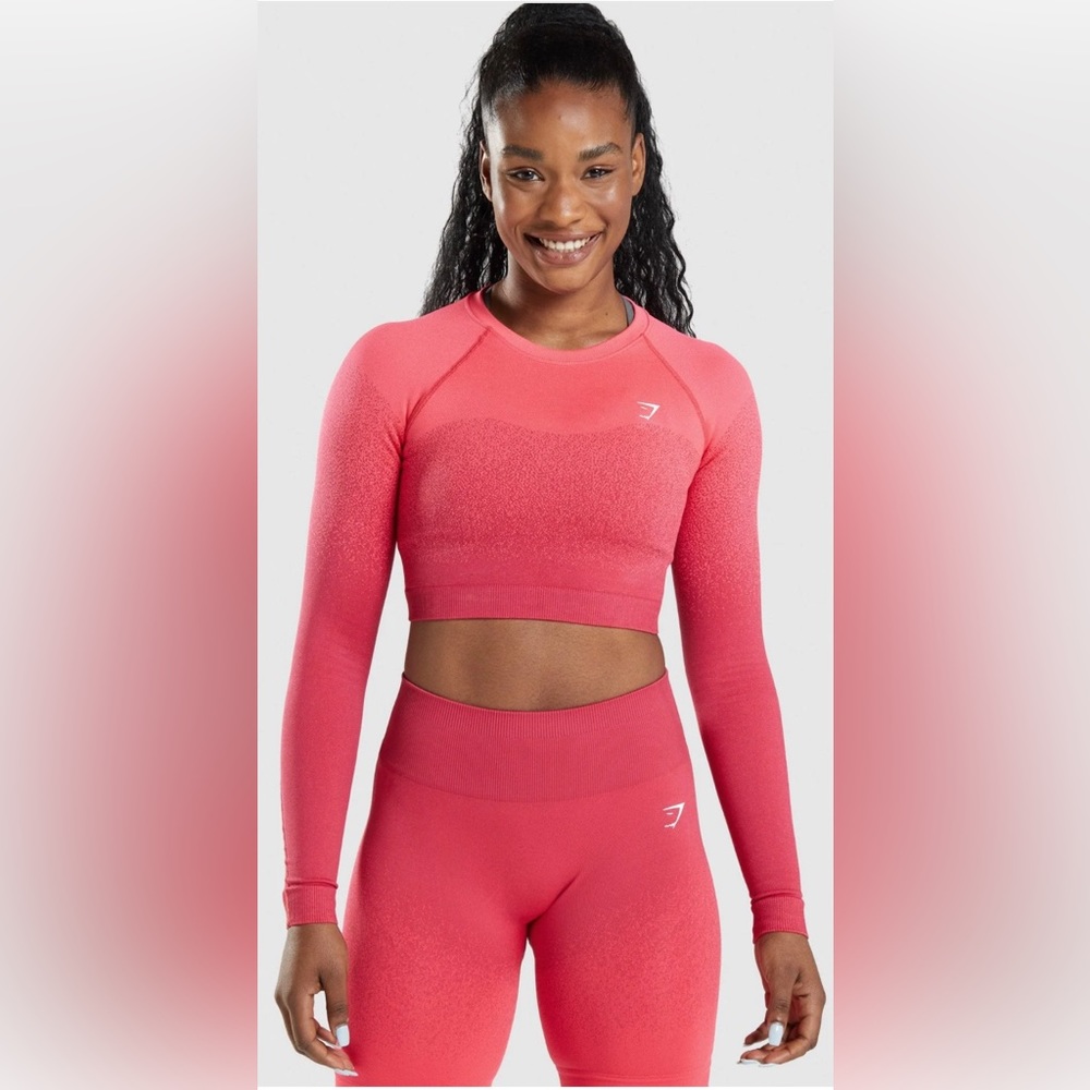 (24.) Gymshark Seamless Long Sleeve Crop Top